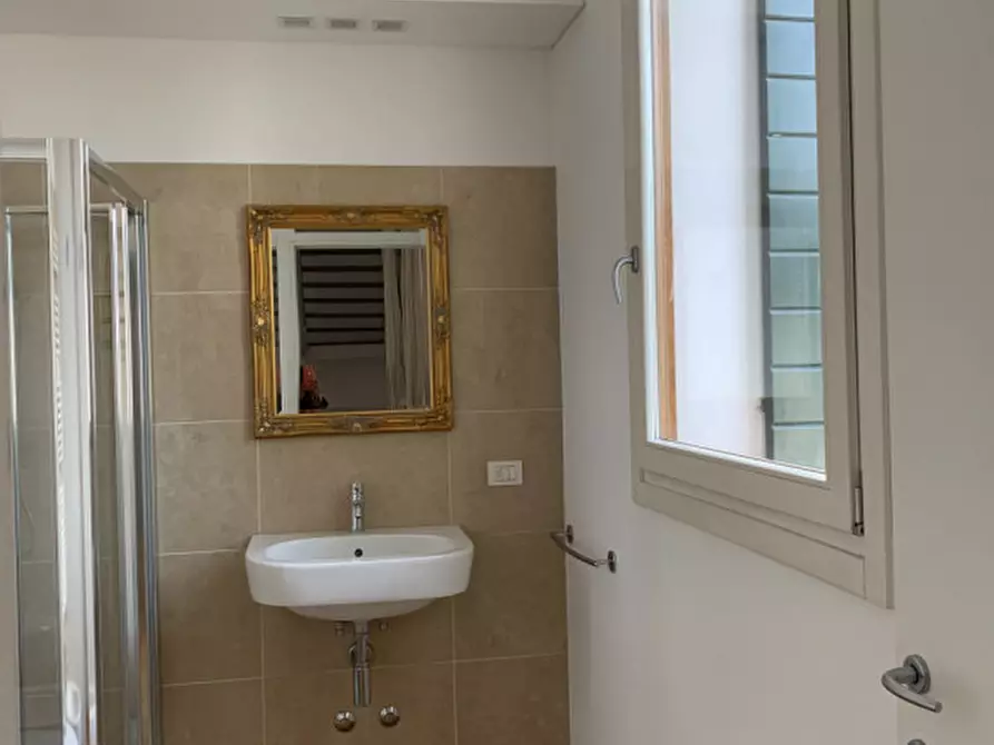 Immagine 15 di Appartamento in affitto  in Via Armistizio a Padova