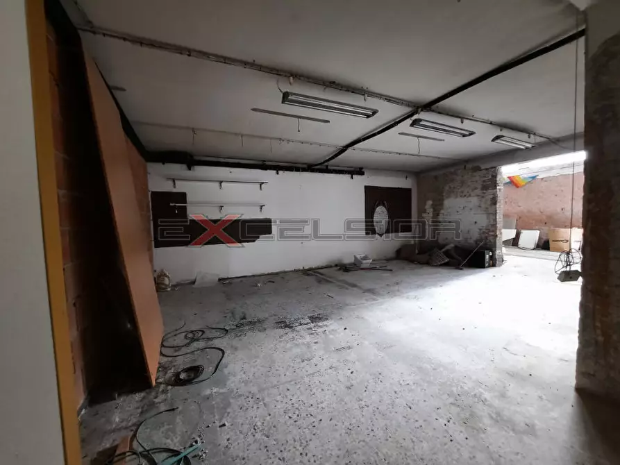 Immagine 4 di Appartamento in vendita  in C.so Mazzini n. 7 a Adria