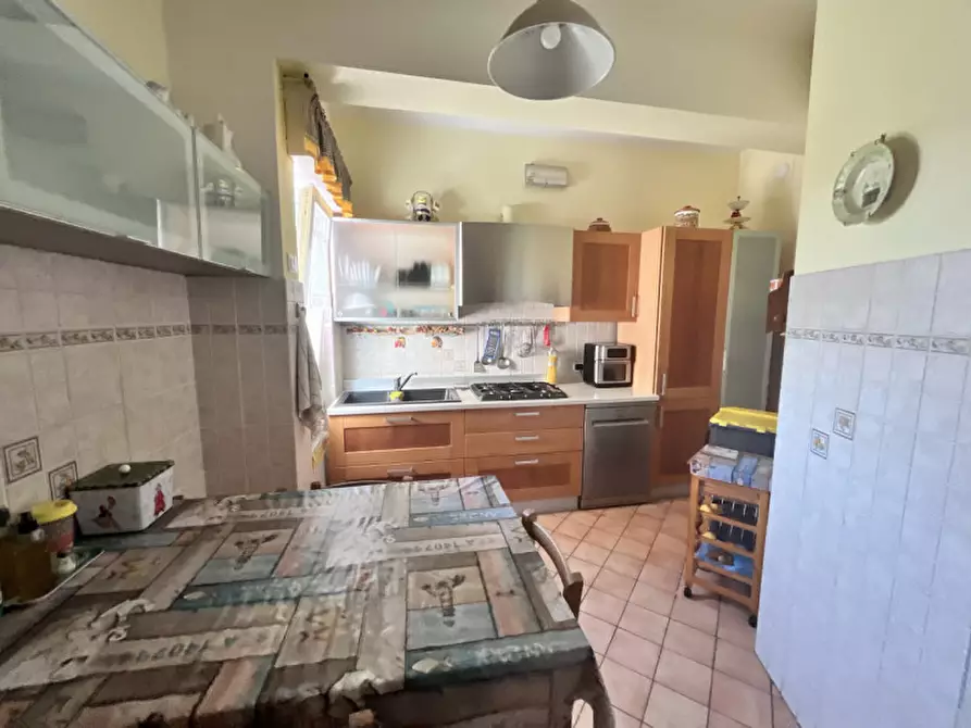 Immagine 4 di Appartamento in vendita  in VIA LOMBARDIA a Nettuno