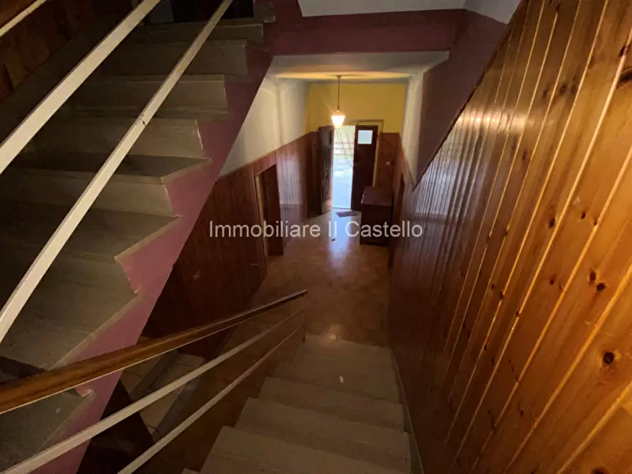 Immagine 6 di Casa indipendente in vendita  in sp304 a Castiglione Del Lago