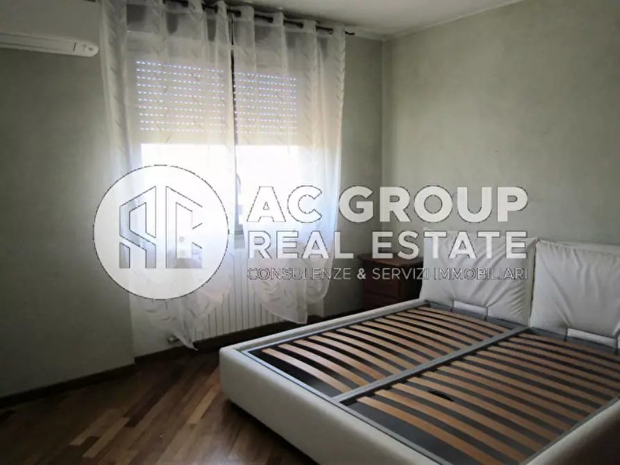 Immagine 11 di Camera in affitto  in Via Leonardo da Vinci a Saronno