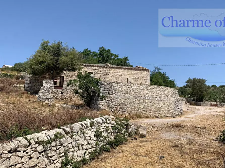 Immagine 15 di Rustico / casale in vendita  in Via Comunale San Silvestro a Modica