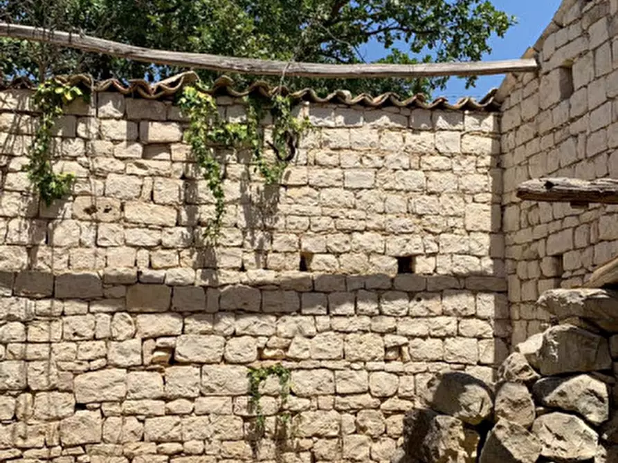 Immagine 30 di Rustico / casale in vendita  in Via Comunale San Silvestro a Modica