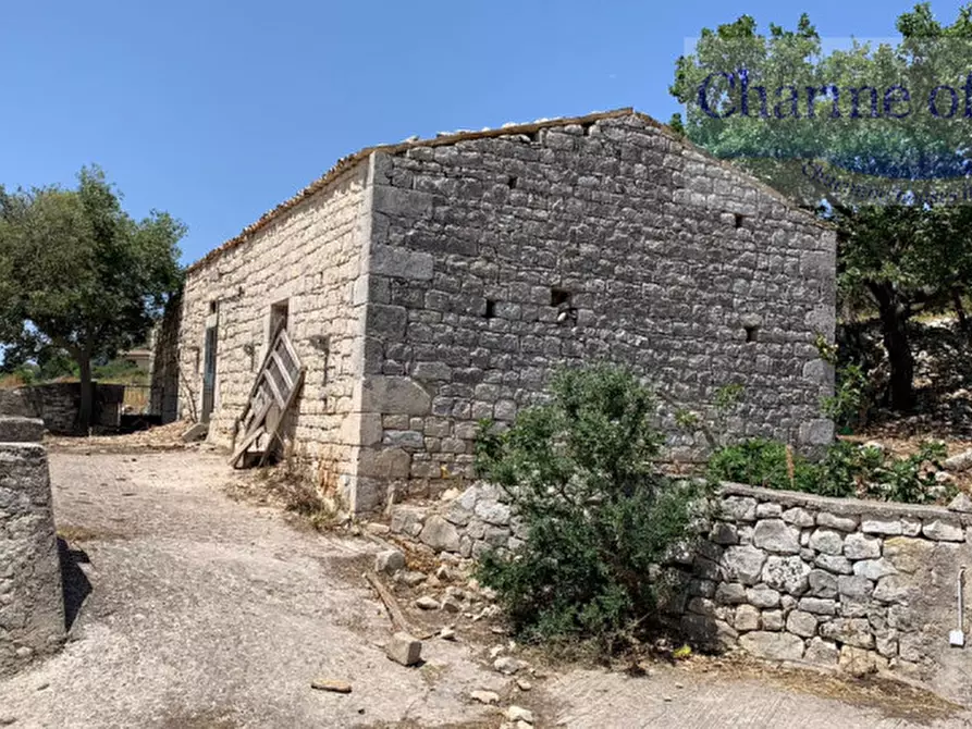 Immagine 31 di Rustico / casale in vendita  in Via Comunale San Silvestro a Modica