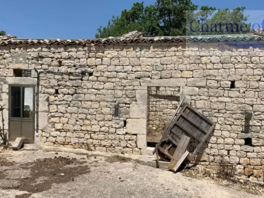Immagine 34 di Rustico / casale in vendita  in Via Comunale San Silvestro a Modica