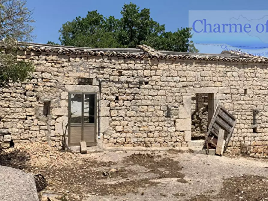Immagine 39 di Rustico / casale in vendita  in Via Comunale San Silvestro a Modica