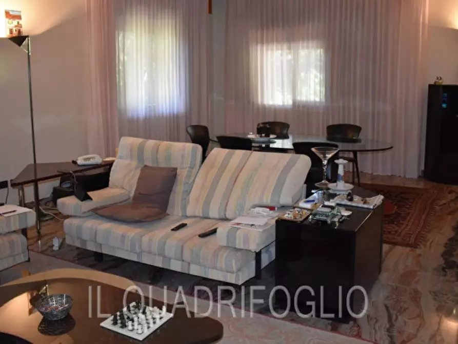 Immagine 1 di Villa in vendita  a Bertinoro