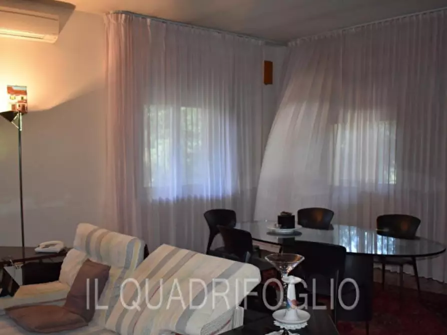 Immagine 2 di Villa in vendita  a Bertinoro