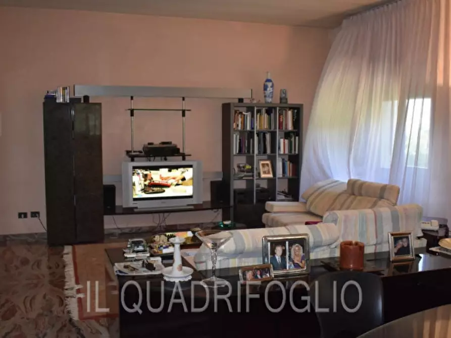 Immagine 5 di Villa in vendita  a Bertinoro