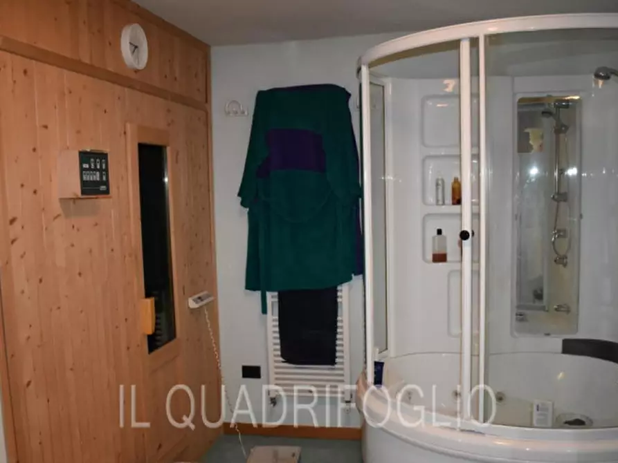 Immagine 27 di Villa in vendita  a Bertinoro