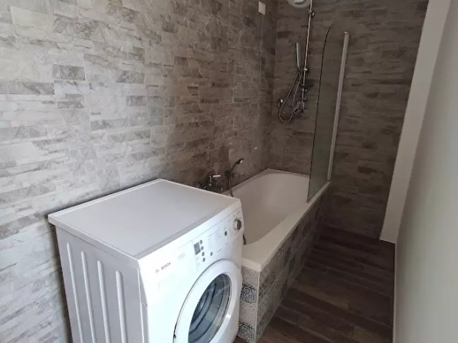 Immagine 18 di Appartamento in affitto  in Via Aretina a Montevarchi