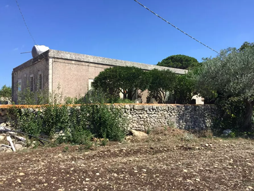 Immagine 1 di Casa indipendente in vendita  in via rocciola scrofani a Modica