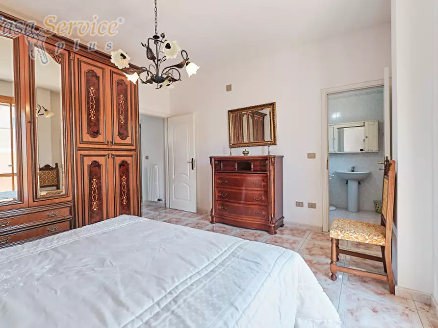 Immagine 5 di Villa in vendita  in Via Cosimo de Giorgi a Gallipoli