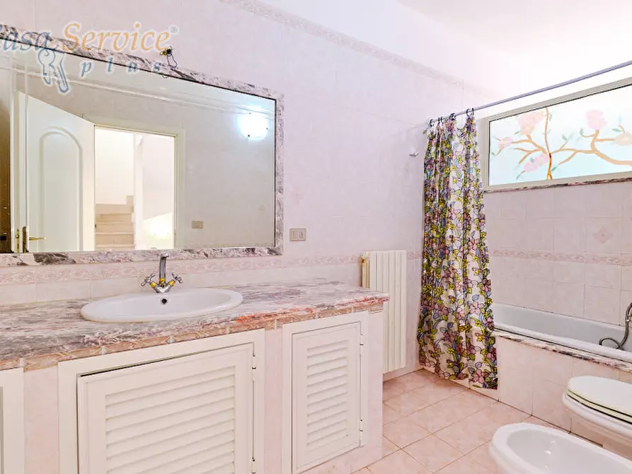 Immagine 10 di Villa in vendita  in Via Cosimo de Giorgi a Gallipoli
