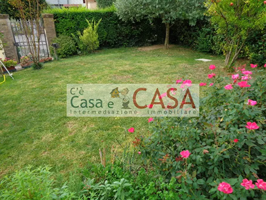 Immagine 12 di Casa bifamiliare in affitto  a Selvazzano Dentro