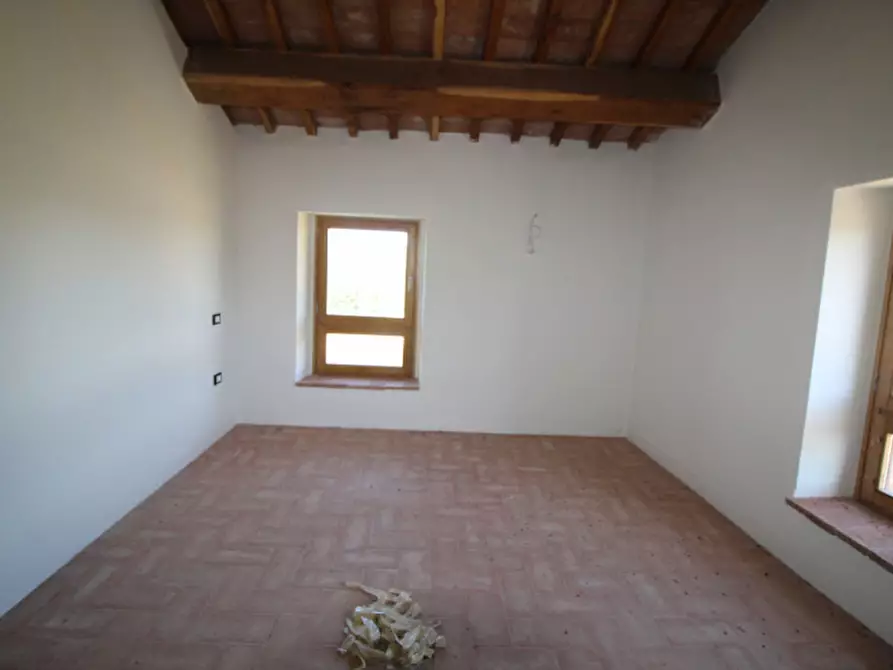 Immagine 16 di Villetta a schiera in vendita  in rapale a Bucine