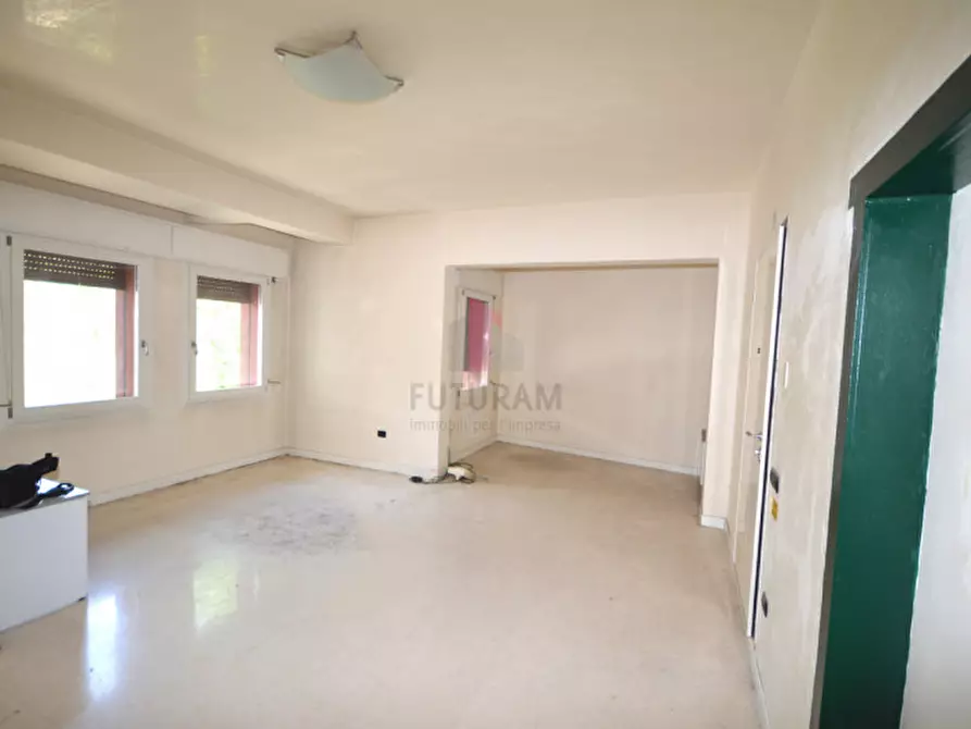 Immagine 5 di Ufficio in affitto  in vicenza viale san lazzaro a Vicenza