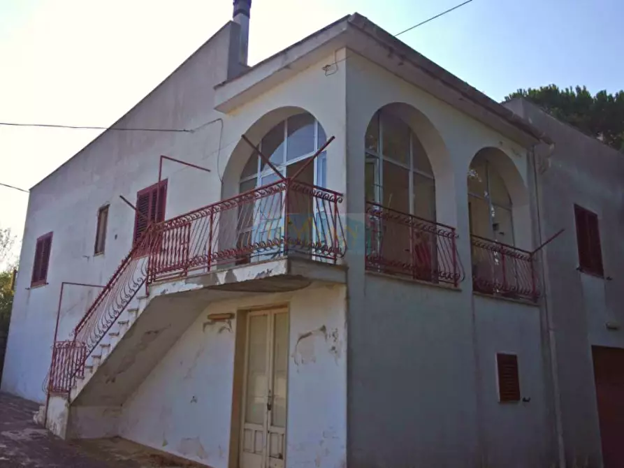 Immagine 1 di Villa in vendita  in Contrada Nisi a Ceglie Messapico