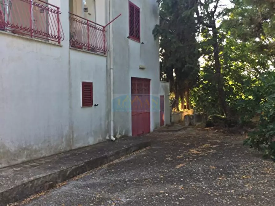Immagine 17 di Villa in vendita  in Contrada Nisi a Ceglie Messapico