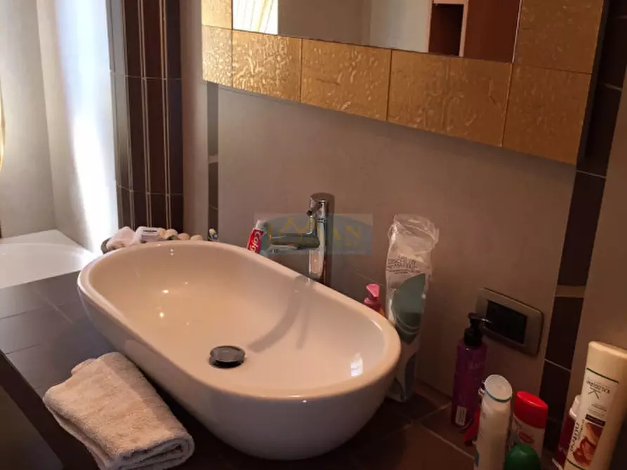 Immagine 10 di Appartamento in vendita  in Via Galileo Galilei a Ceglie Messapico