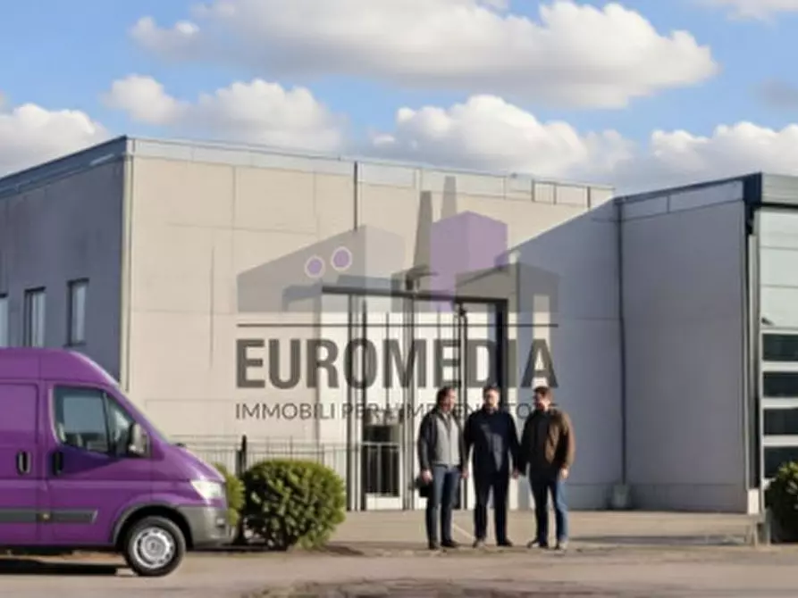 Immagine 1 di Capannone industriale in affitto  in Via Giovanni Falcone, 1 a Gambellara