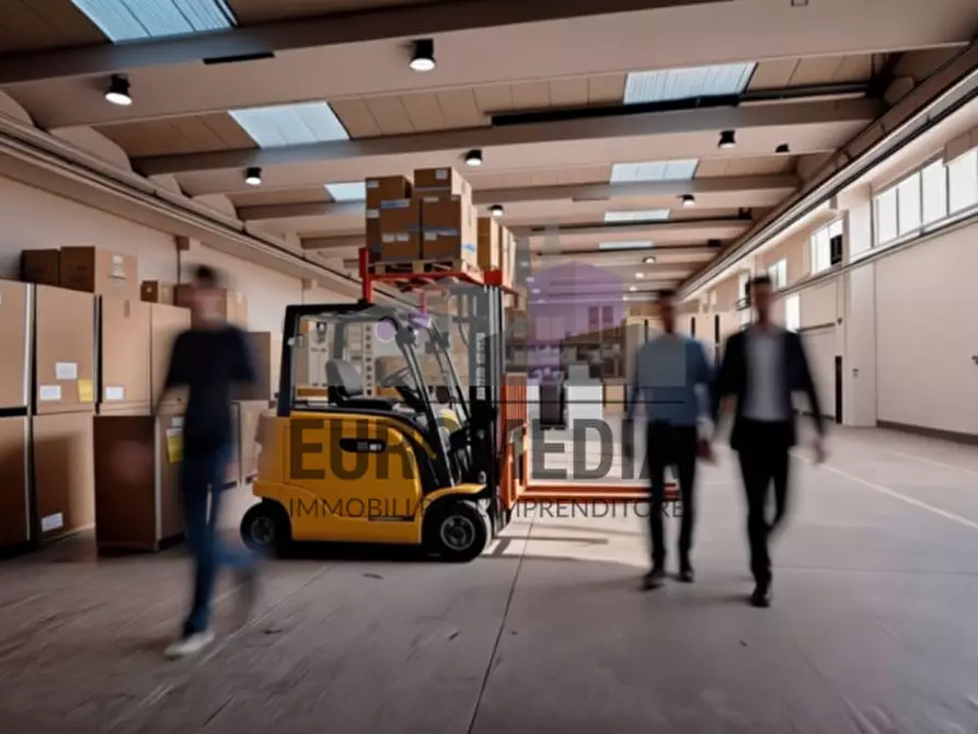 Immagine 2 di Capannone industriale in affitto  in Via Giovanni Falcone, 1 a Gambellara