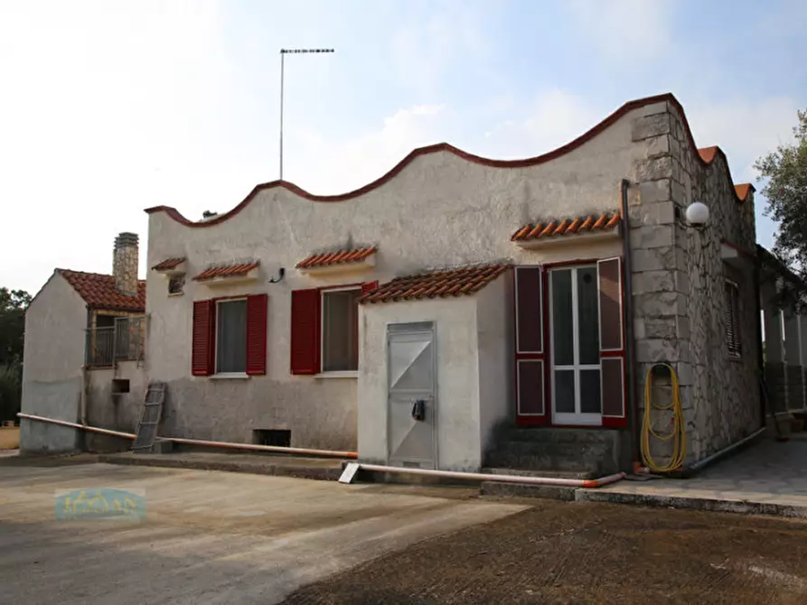 Immagine 32 di Villa in vendita  in sp22 a Ceglie Messapico