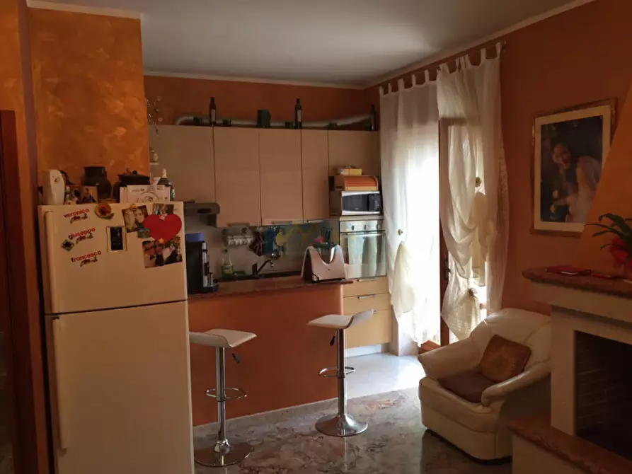 Immagine 2 di Appartamento in vendita  in Via Bologna a Ceglie Messapico