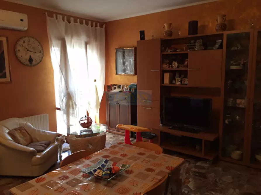 Immagine 5 di Appartamento in vendita  in Via Bologna a Ceglie Messapico