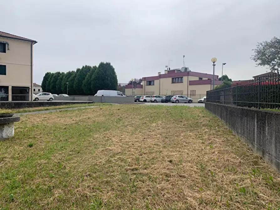 Immagine 2 di Rustico / casale in vendita  a Cervarese Santa Croce