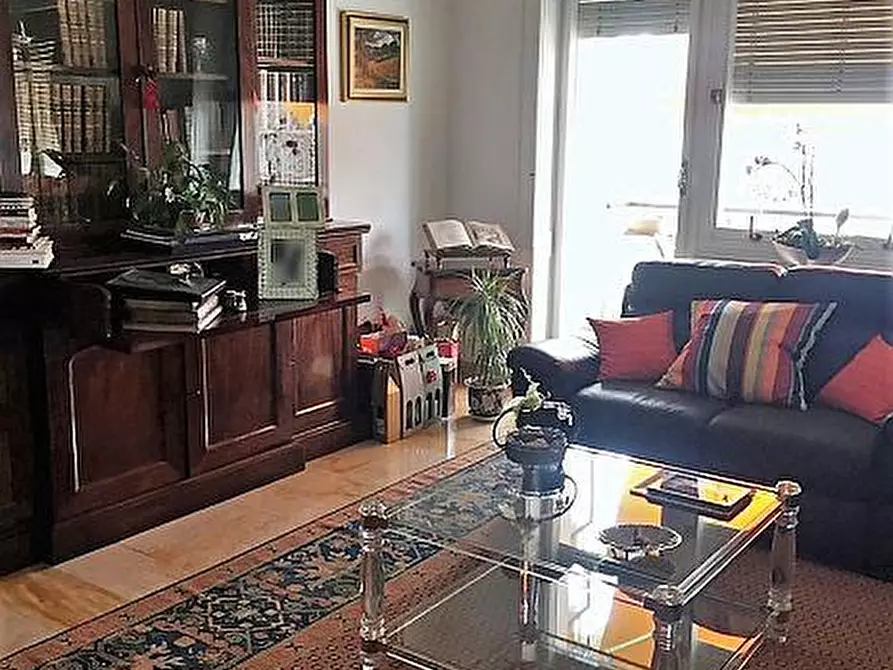 Immagine 13 di Appartamento in vendita  in Corso Mazzini a San Remo