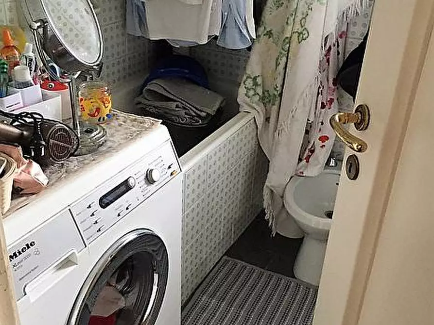 Immagine 14 di Appartamento in vendita  in Corso Mazzini a San Remo