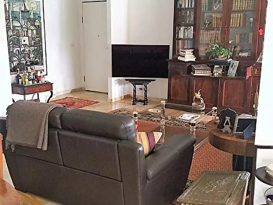 Immagine 15 di Appartamento in vendita  in Corso Mazzini a San Remo