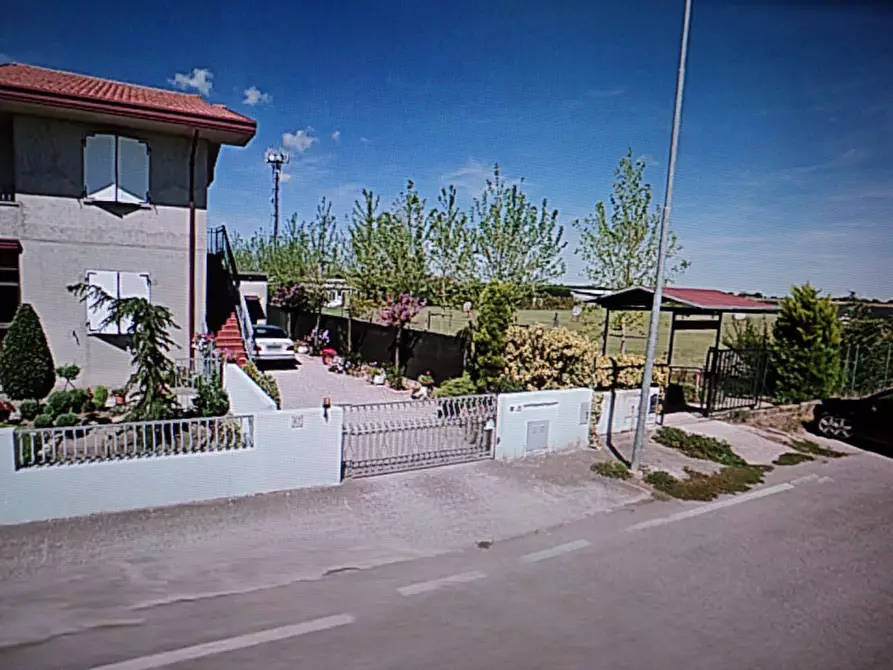 Immagine 3 di Terreno in vendita  in VAI MANDURA a Lagosanto