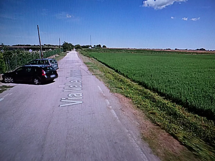 Immagine 4 di Terreno in vendita  in VAI MANDURA a Lagosanto