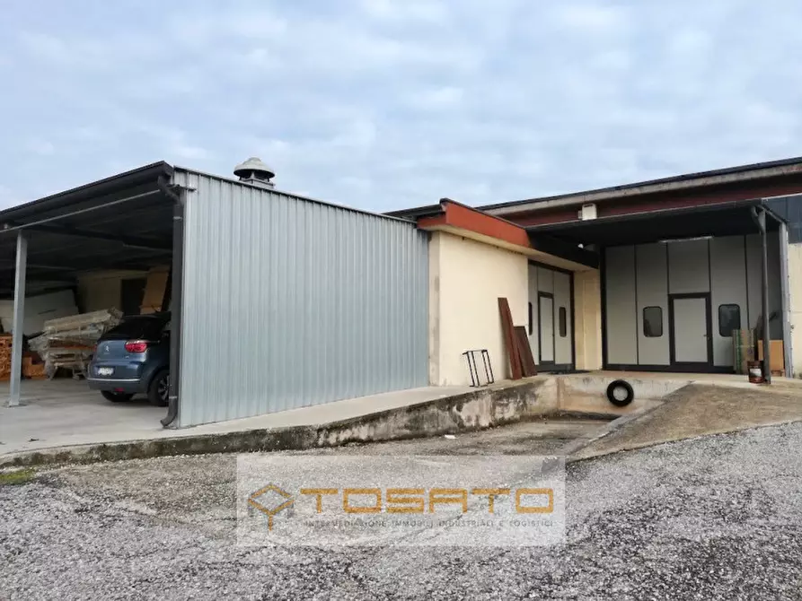 Immagine 4 di Capannone industriale in affitto  a Isola Rizza