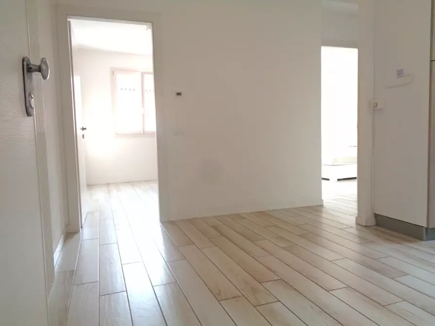 Immagine 4 di Appartamento in affitto  a Bassano Del Grappa