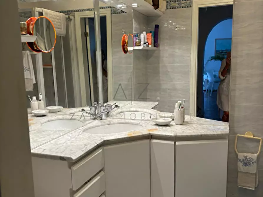 Immagine 31 di Appartamento in vendita  in porto cervo a Arzachena