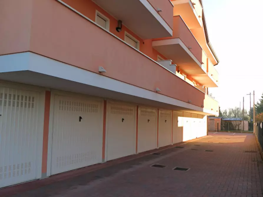 Immagine 21 di Appartamento in vendita  in via Monte Cero n°40 a Padova