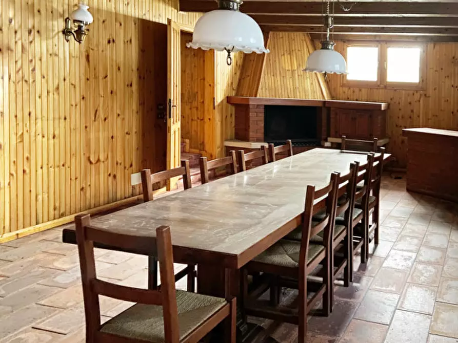 Immagine 12 di Villa in vendita  in Via Castagna a Cornuda