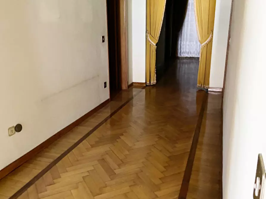 Immagine 13 di Villa in vendita  in Via Castagna a Cornuda