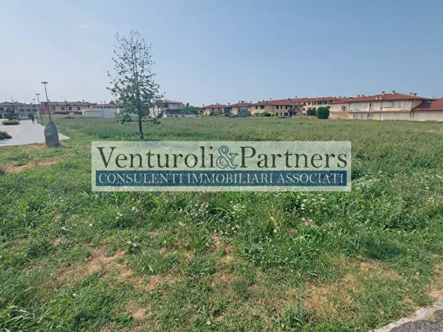 Immagine 4 di Terreno in vendita  in via Volta a Prevalle