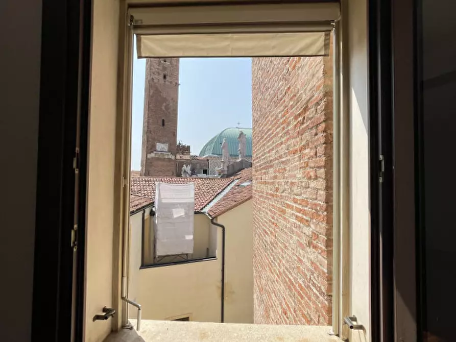 Immagine 19 di Appartamento in affitto  in Contrà Cavour 20 a Vicenza