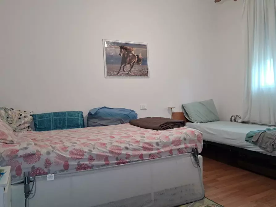 Immagine 11 di Appartamento in vendita  in Strada del Tormeno 69 a Vicenza