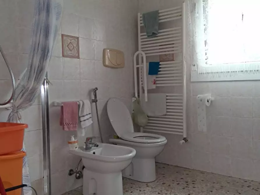 Immagine 13 di Appartamento in vendita  in Strada del Tormeno 69 a Vicenza