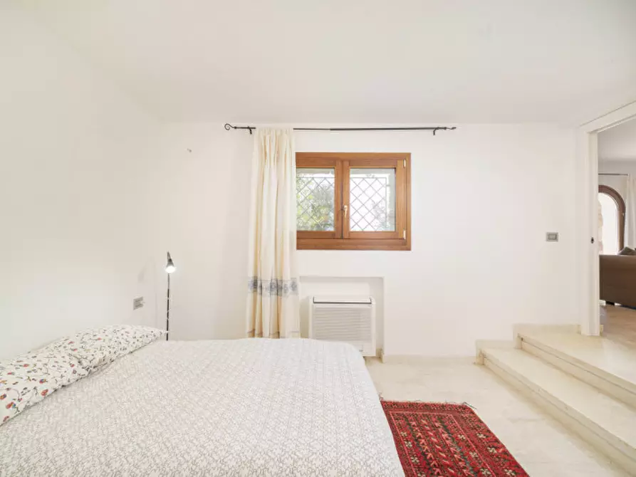 Immagine 16 di Villa in vendita  a Olbia