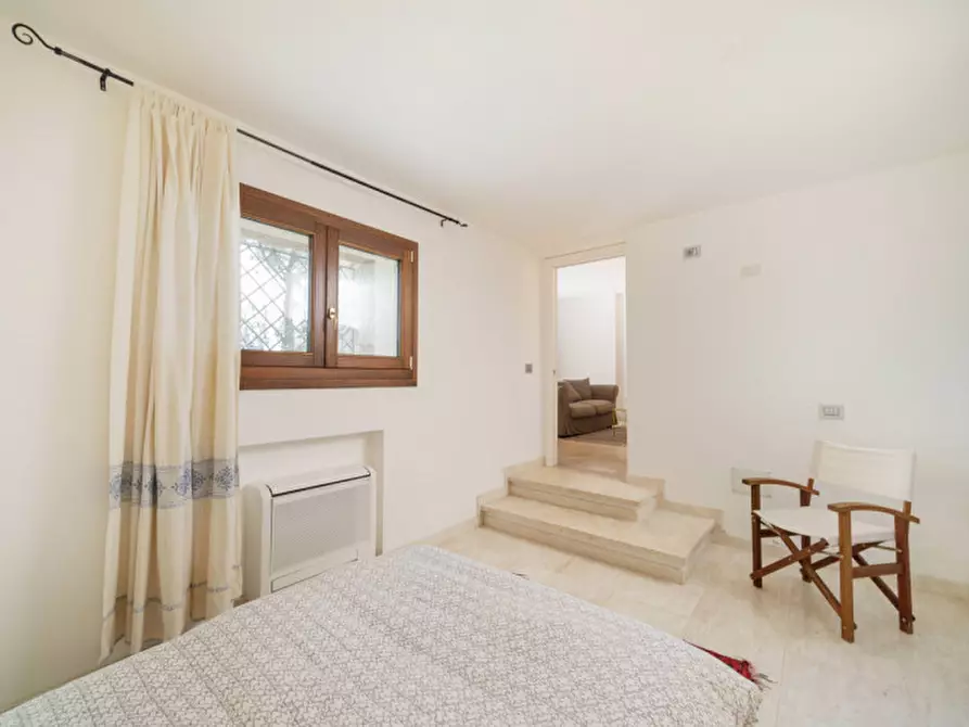 Immagine 17 di Villa in vendita  a Olbia