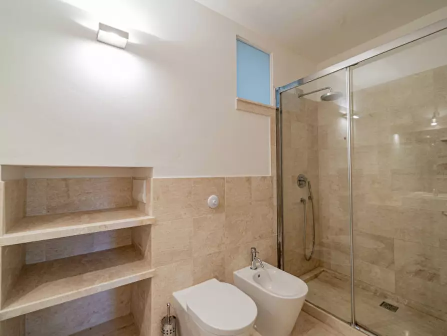 Immagine 22 di Villa in vendita  a Olbia