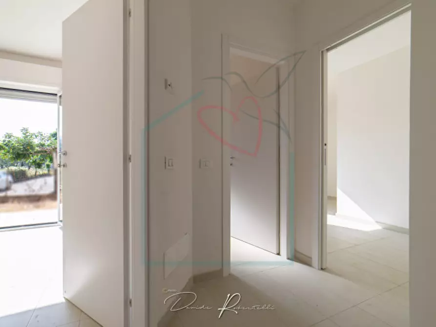 Immagine 3 di Appartamento in vendita  a Castelnuovo Magra