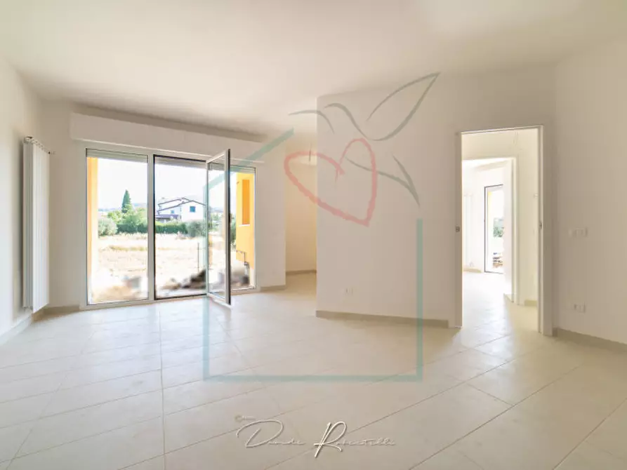 Immagine 5 di Appartamento in vendita  a Castelnuovo Magra